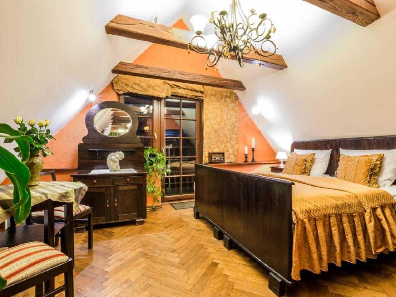 Apartment Molus Na Rynku Staromiejskim *