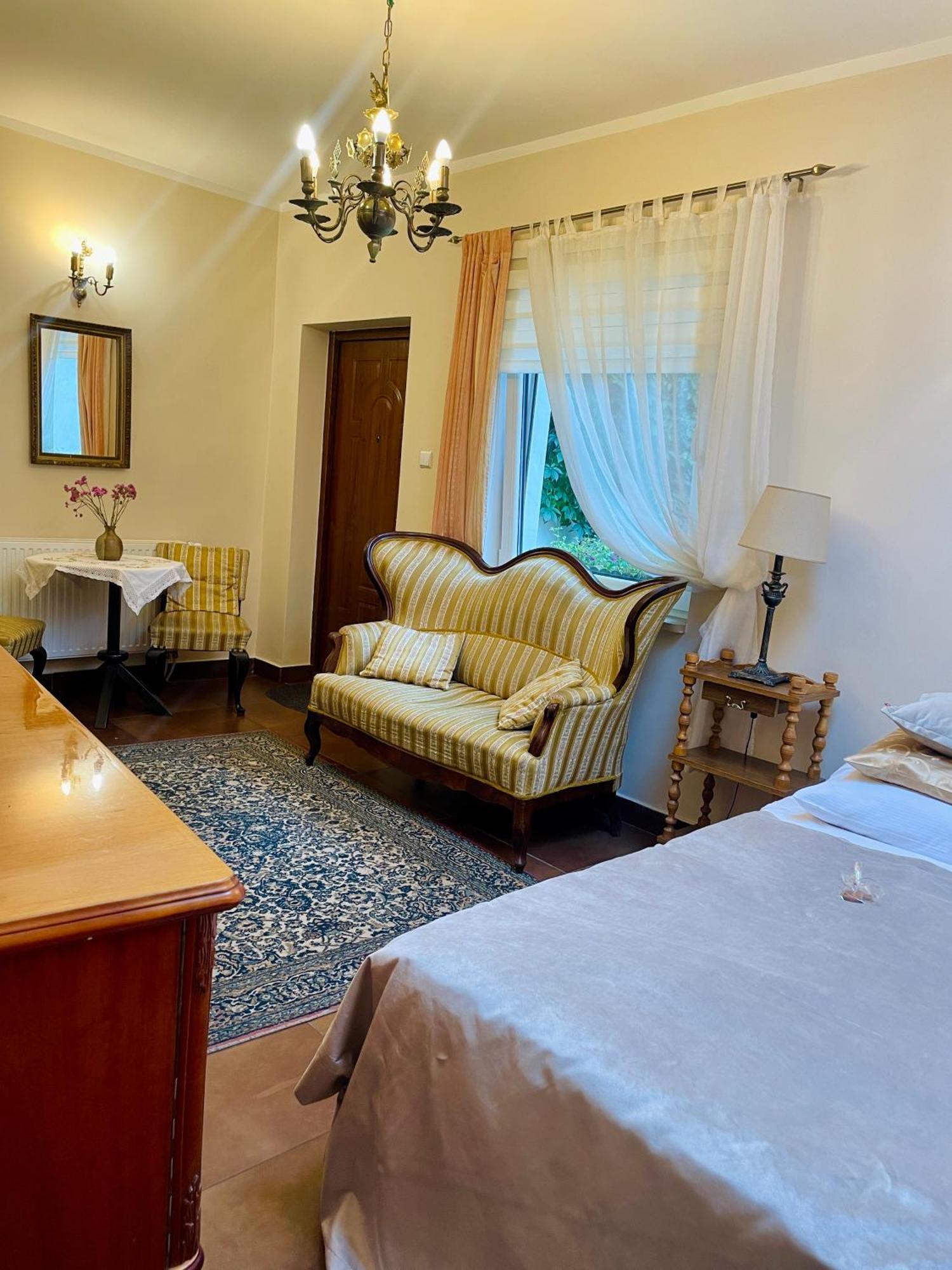 Molus Na Rynku Staromiejskim Apartment Torun