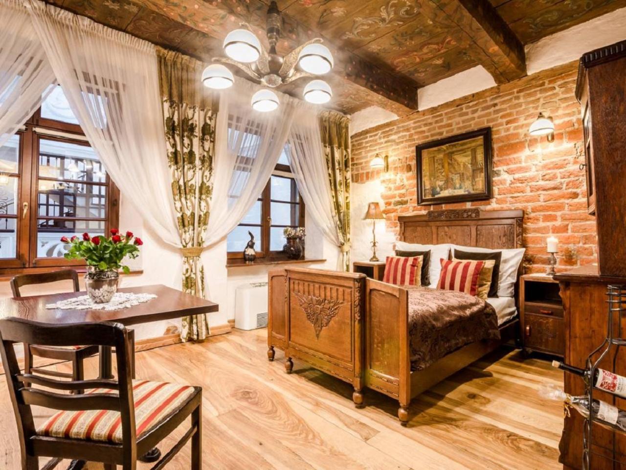 Molus Na Rynku Staromiejskim Apartment